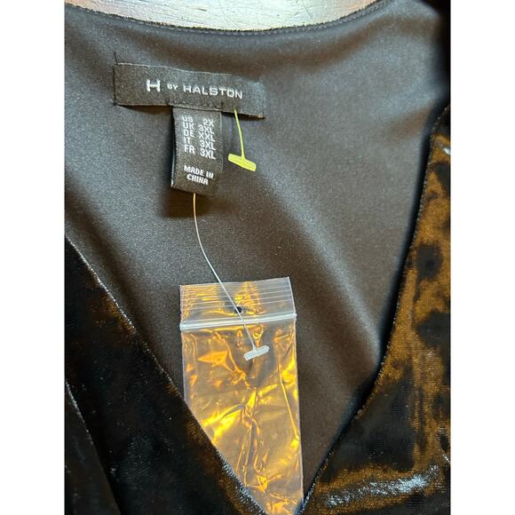 H by Halston Black Crushed Velvet Dress - Size 2x - Picture 3 of 14